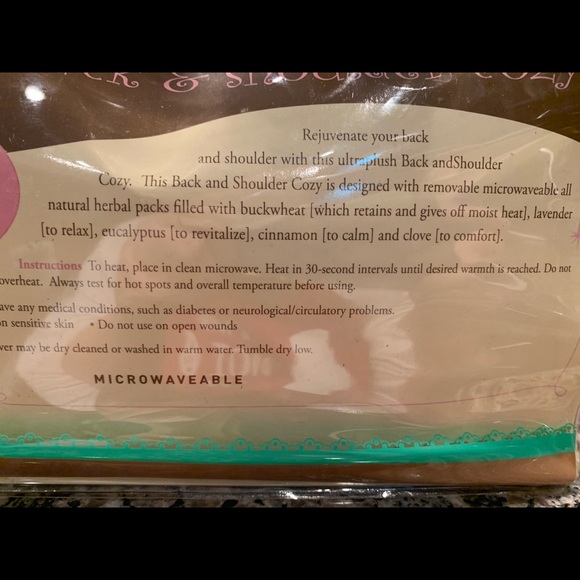 Brand New Ultra Plush back and shoulder cozy - Picture 5 of 8